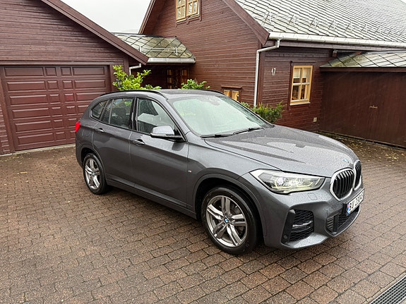 BMW X1 6 of 13