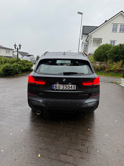 BMW X1 4 of 13