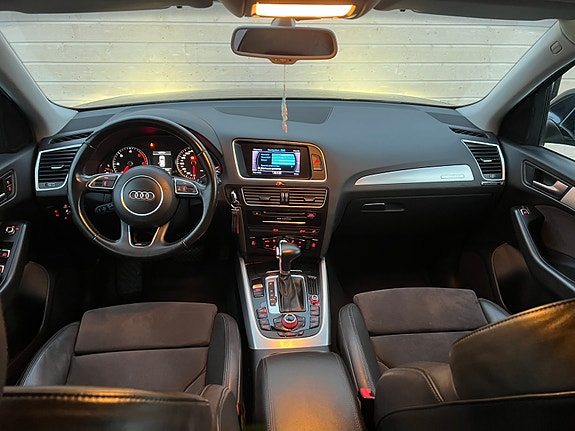 Audi Q5 8 of 20