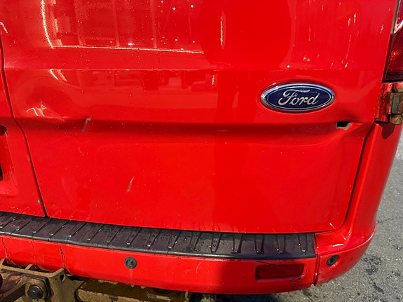 Ford Transit Custom 25 of 30