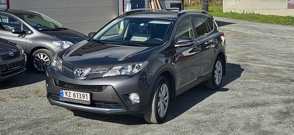 Toyota RAV4 7 of 30