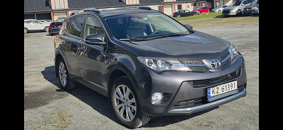 Toyota RAV4 2 of 30