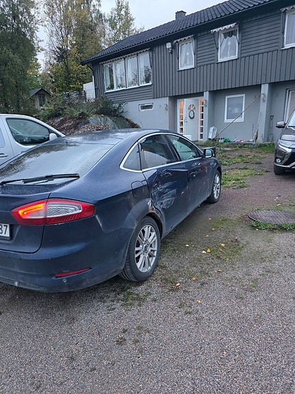 Ford Mondeo 9 of 14