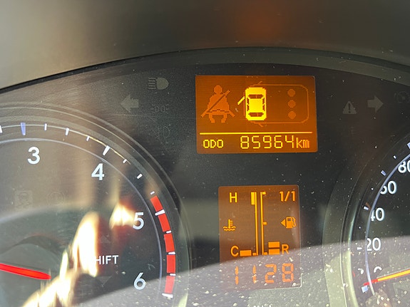 Toyota Avensis 10 of 14