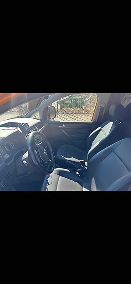 Volkswagen Caddy Maxi 6 of 7
