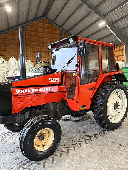 Valmet 505 2 of 6