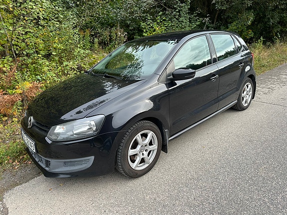 Volkswagen Polo 2 of 7