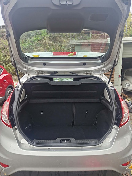 Ford Fiesta 3 of 17