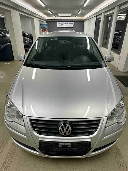 Volkswagen Polo 13 of 27
