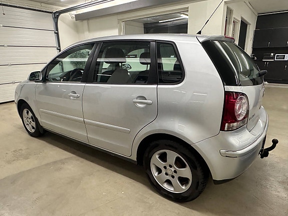 Volkswagen Polo 11 of 27
