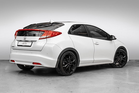 Honda Civic 2 of 26