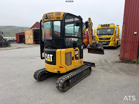 Cat 302CR minigraver m/ 3 skuffer 3 of 30