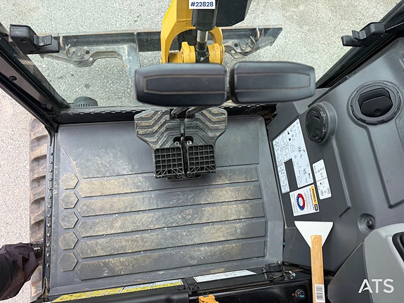 Cat 302CR minigraver m/ 3 skuffer 18 of 30