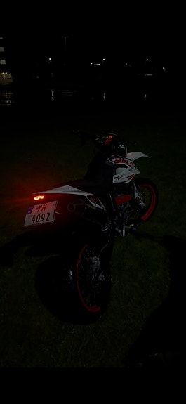 Aprilia SX 125 Super Motard 6 of 6