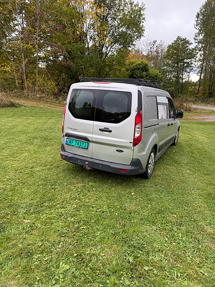 Ford Transit Connect 5 of 24