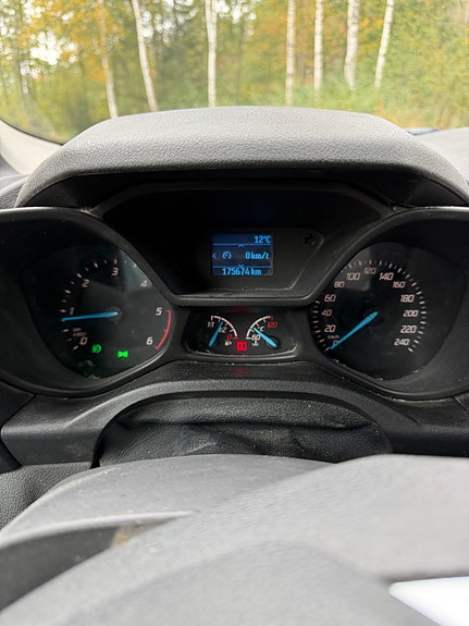 Ford Transit Connect 14 of 24