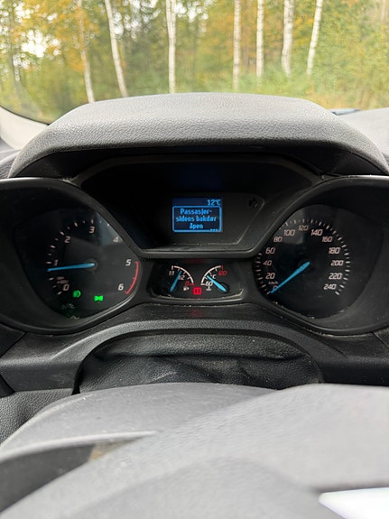 Ford Transit Connect 15 of 24