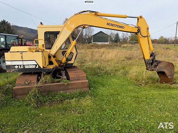 1989 Simitomo LS-1600 FJ gravemaskin 4 of 30