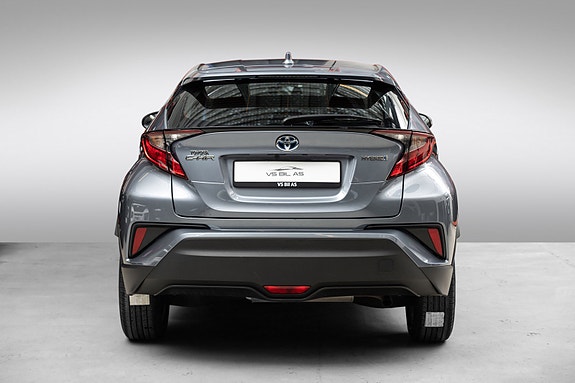Toyota C-HR 5 of 24