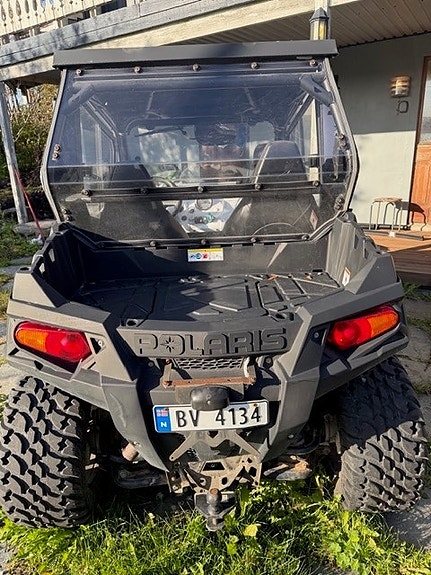 Polaris Razor RZR 570 2 of 8