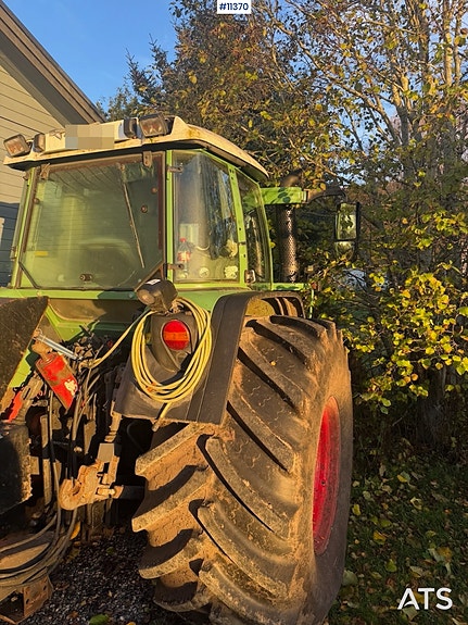2012 Fendt 415 Vario 4x4 traktor m/frontlaster-To sett dekk 13 of 25