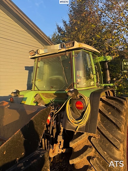 2012 Fendt 415 Vario 4x4 traktor m/frontlaster-To sett dekk 14 of 25