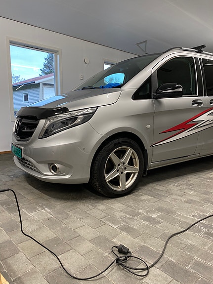 Mercedes-Benz Vito 119 2 of 20