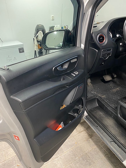 Mercedes-Benz Vito 119 19 of 20