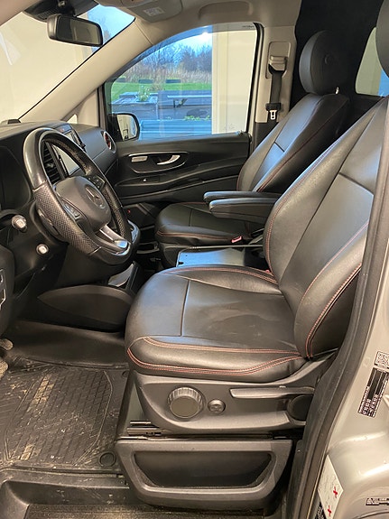 Mercedes-Benz Vito 119 18 of 20