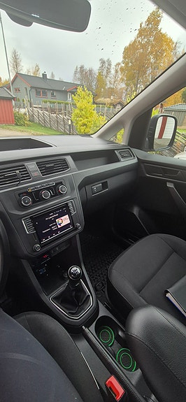 Volkswagen Caddy Maxi 9 of 18
