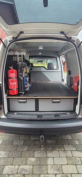 Volkswagen Caddy Maxi 15 of 18