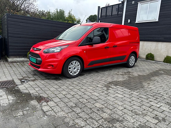 Ford Transit Connect 10 of 26