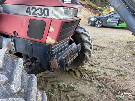 1996 CASE International 4230 Xl 4x4 m/frontlaster 16 of 30
