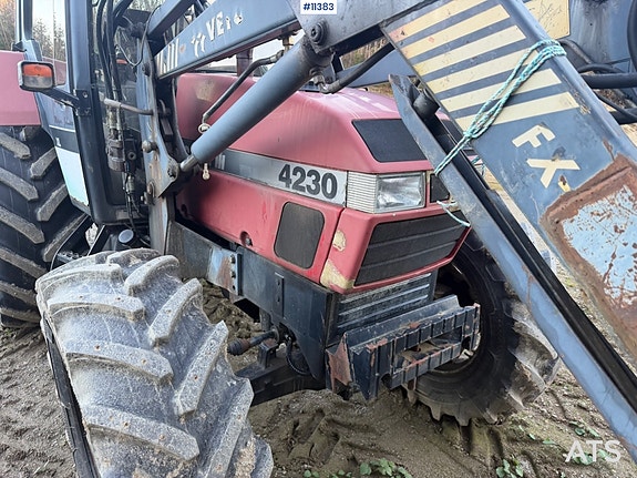 1996 CASE International 4230 Xl 4x4 m/frontlaster 15 of 30