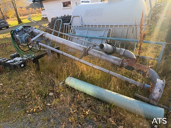 Gjødselspumpe fra usikkert årstall 3 of 9