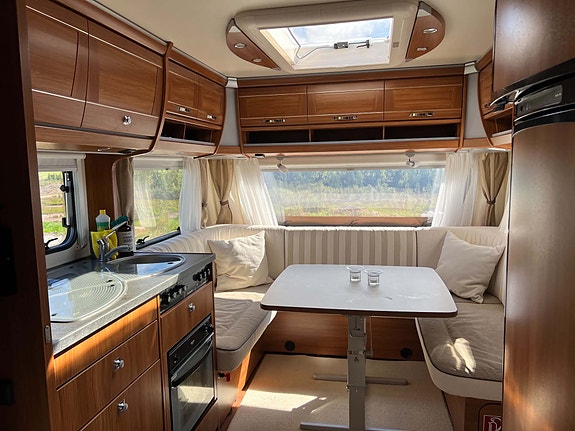 Dethleffs 740 Nomad Alde Snow 3 of 30