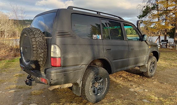 Toyota Land Cruiser 6 of 30
