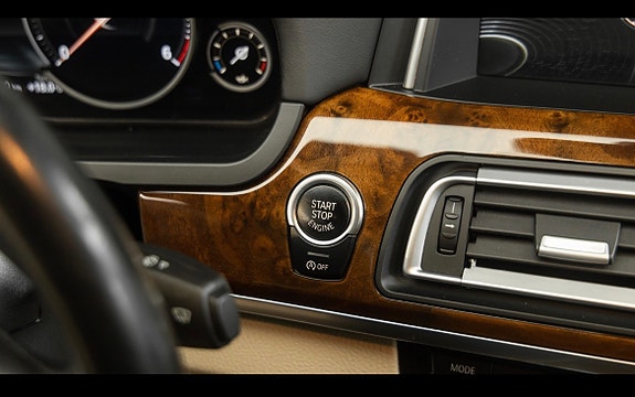 BMW 740d 6 of 9
