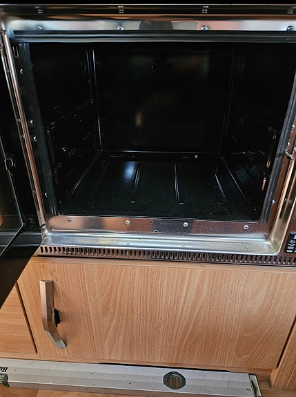 Knaus Sudwind 580QS 9 of 13
