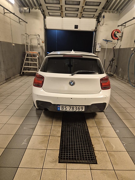 BMW 116i 23 of 24