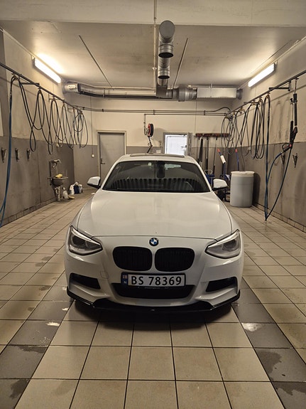 BMW 116i 18 of 24