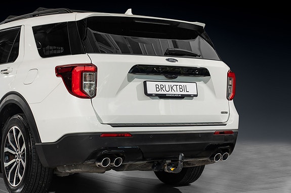 Ford Explorer 7 of 28
