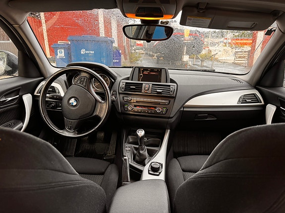 BMW 116d 26 of 27