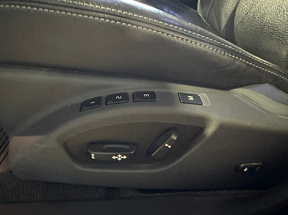 Volvo V70 29 of 30