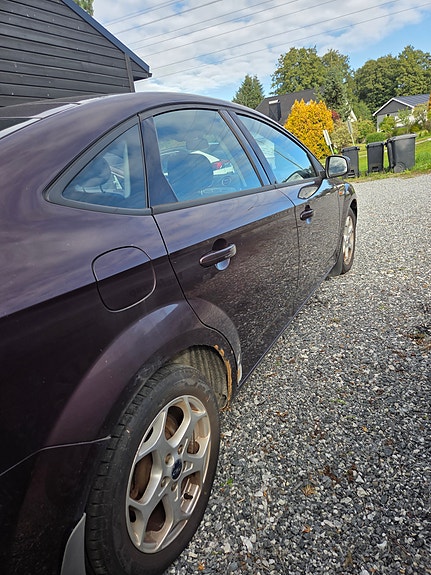 Ford Mondeo 4 of 12