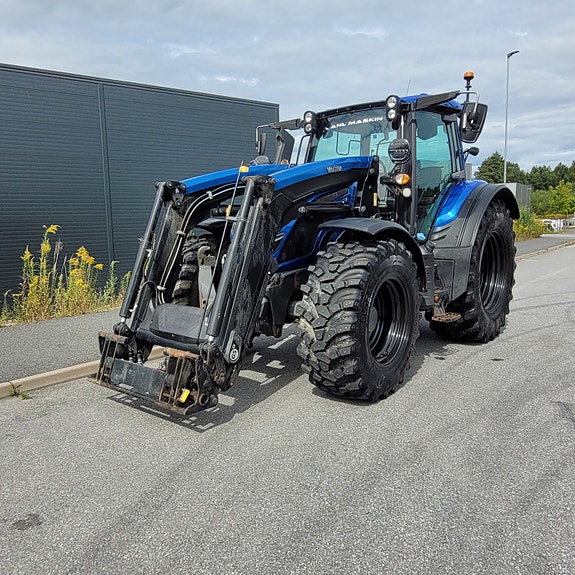 Valtra N174D 3 of 29