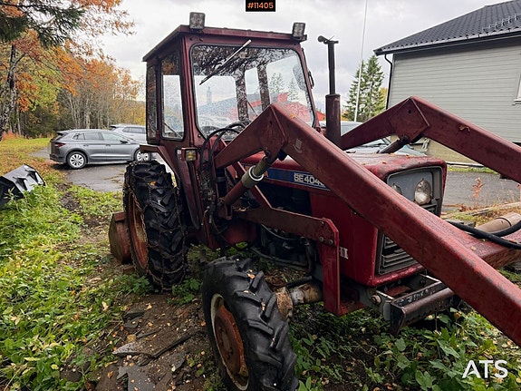 1981 Shibaura SE4040 IHI traktor med frontlaster og 3 skuffer 3 of 30