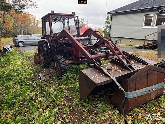 1981 Shibaura SE4040 IHI traktor med frontlaster og 3 skuffer 2 of 30