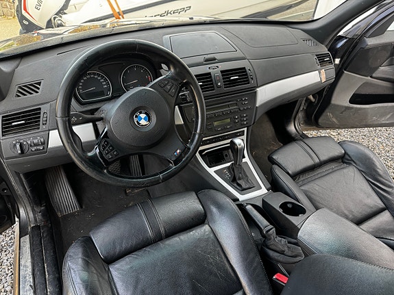 BMW X3 11 of 13