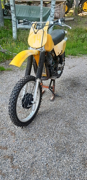 Suzuki Rm400 13 of 13